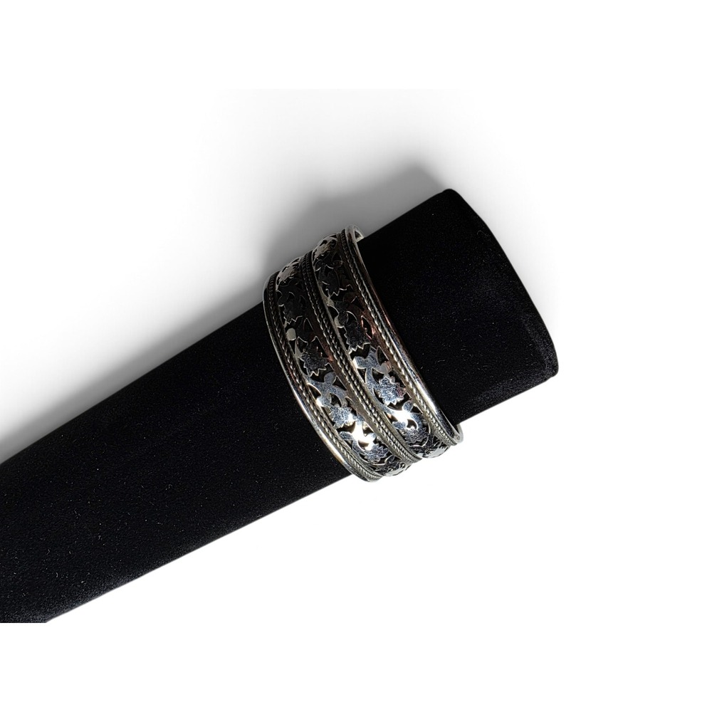 Vintage Silver Tone Floral Openwork Wide Cuff Bracelet Twisted Rope Border Boho - Picture 3 of 6